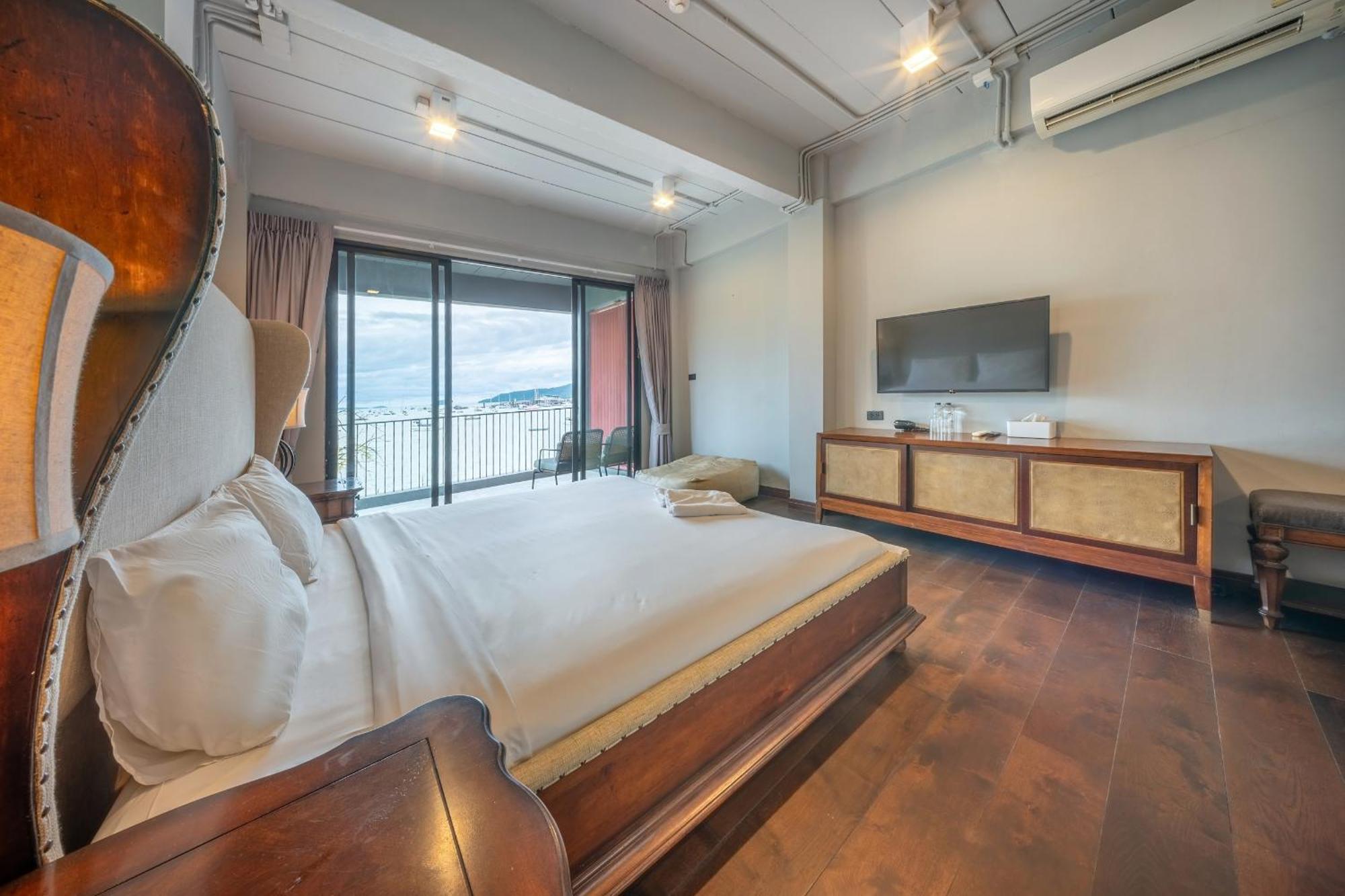 Shin Arch39 Phuket Beach Front - Sha Plus Chalong Luaran gambar